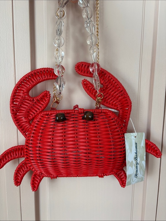 Tommy Bahama Handbags - Tommy Bahama Red Crab-Shaped Crossbody Bag with Gold Chain